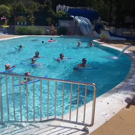 Camping Mobil 3 A St Brevin Les Pins 44 Saint-Brévin-les-Pins