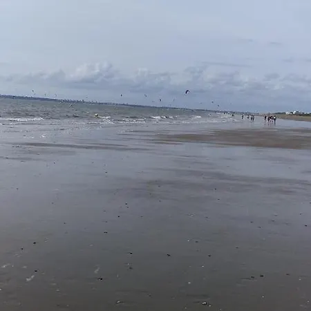 Kamp alanı Mobil 6 Places St Brevin Les Pins 44 *