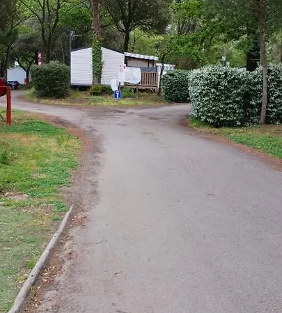 Kamp alanı Mobil 6 Places St Brevin Les Pins 44