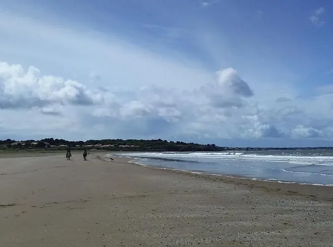 Mobil 6 Places St Brevin Les Pins 44 圣布里文莱丝皮恩