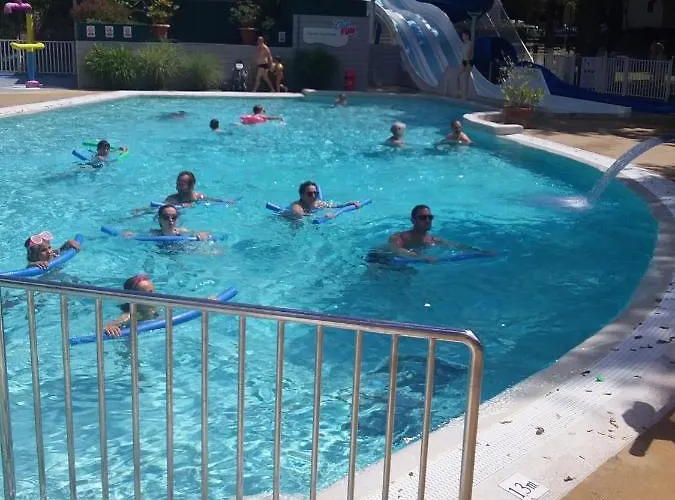 营地 Mobil 6 Places St Brevin Les Pins 44 圣布里文莱丝皮恩