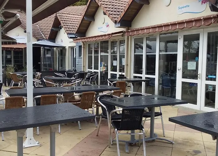 Mobil 6 Places St Brevin Les Pins 44 圣布里文莱丝皮恩