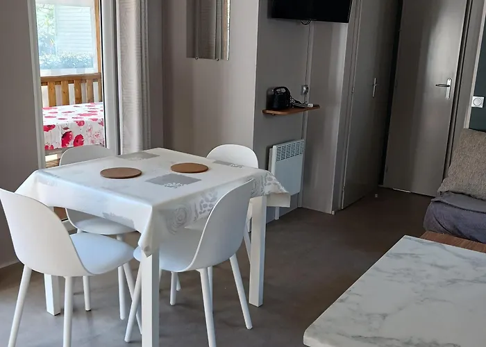 Mobil 6 Places St Brevin Les Pins 44 营地 *